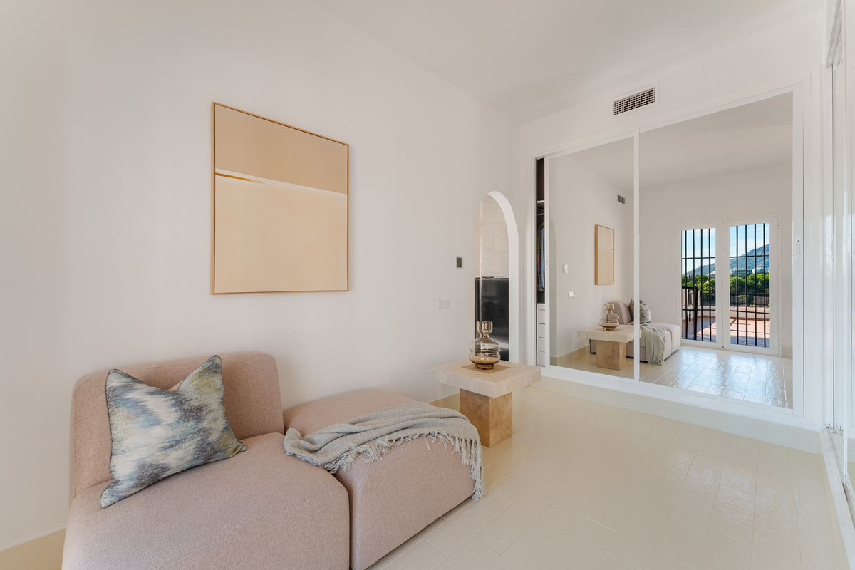 Se vende Villa - Chalet de 6 dormitorios en Costa Del Sol, Málaga, España