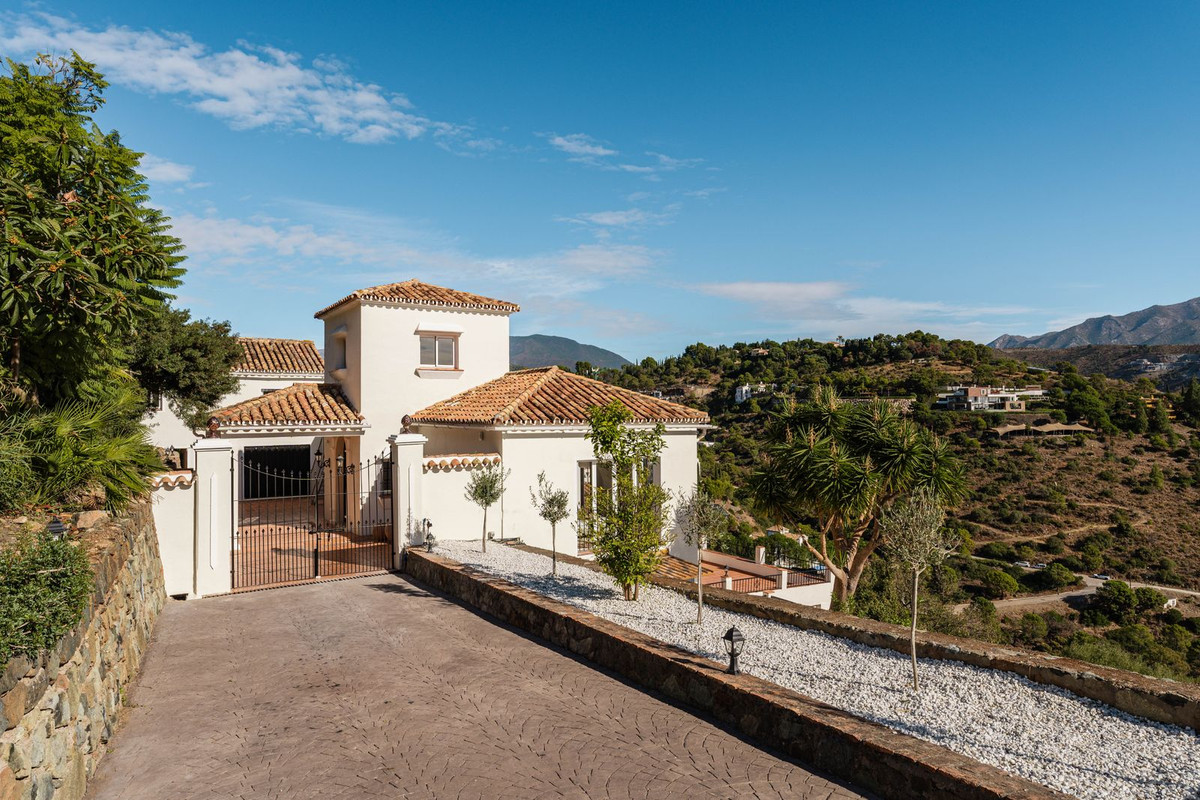 Se vende Villa - Chalet de 6 dormitorios en Costa Del Sol, Málaga, España