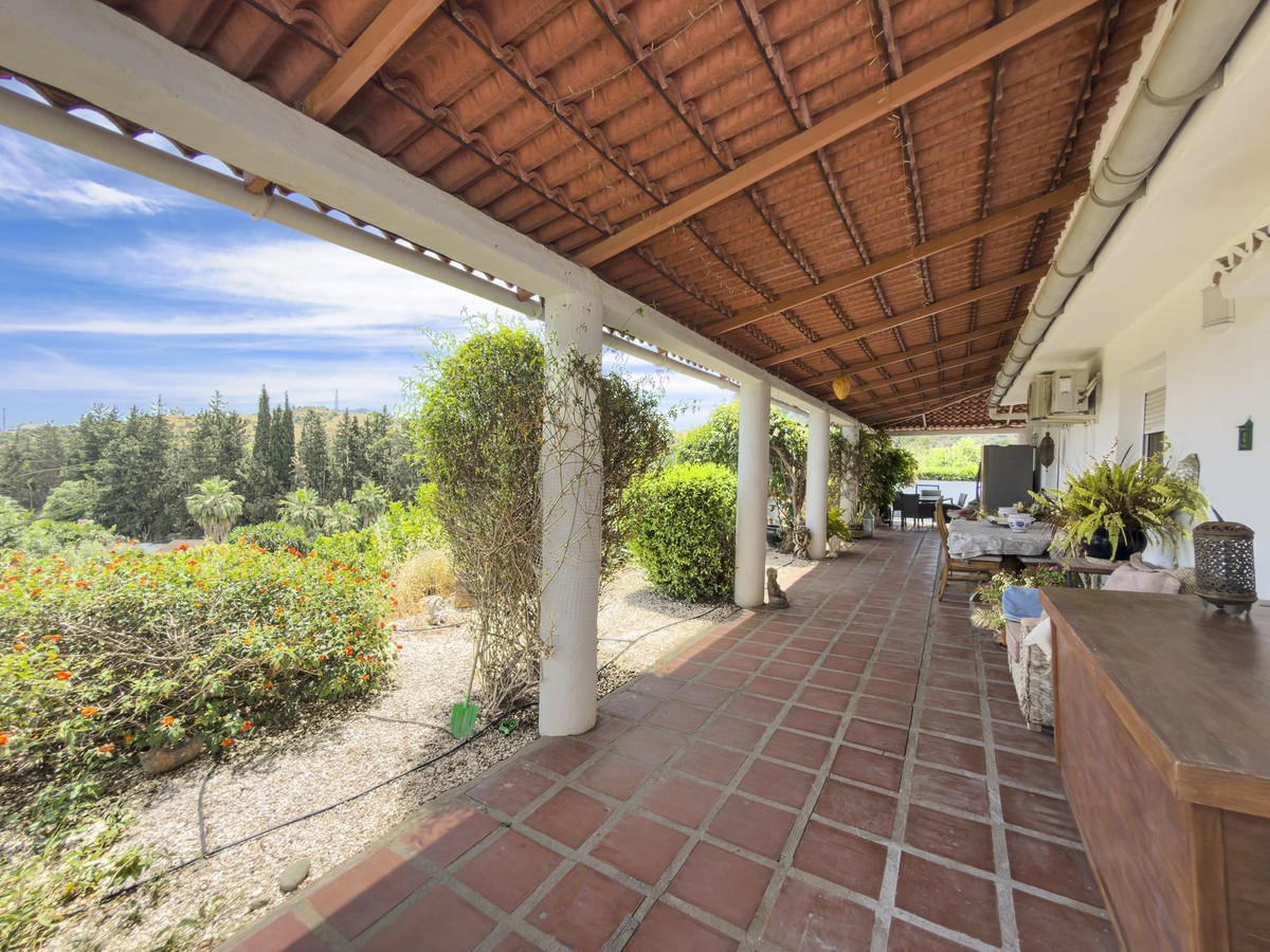 4 Bed Townhouse for sale in Coín Costa Del Sol, Málaga, Spain