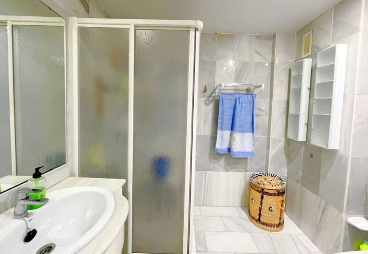 3 Bed Apartment for sale in Estepona Costa Del Sol, Málaga, Spain