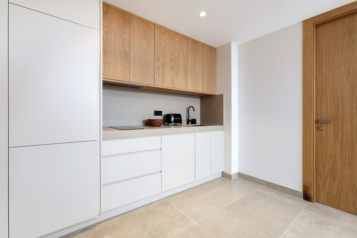 Se vende Villa - Chalet de 5 dormitorios en Costa Del Sol, Málaga, España