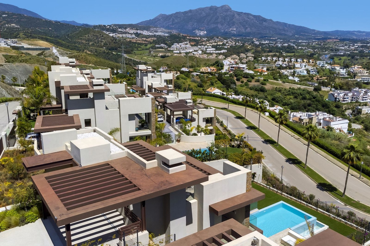 Se vende Villa - Chalet de 5 dormitorios en Costa Del Sol, Málaga, España