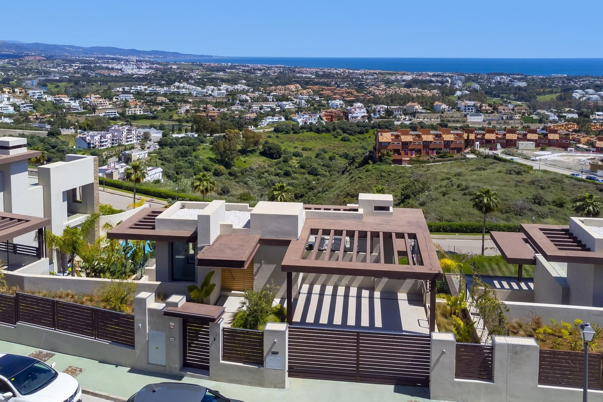 Se vende Villa - Chalet de 5 dormitorios en Costa Del Sol, Málaga, España