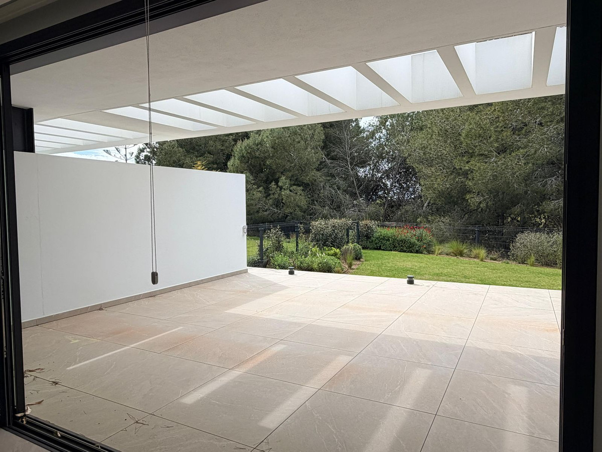 2 Bed Apartment for sale in Bahía De Marbella Costa Del Sol, Málaga, Spain