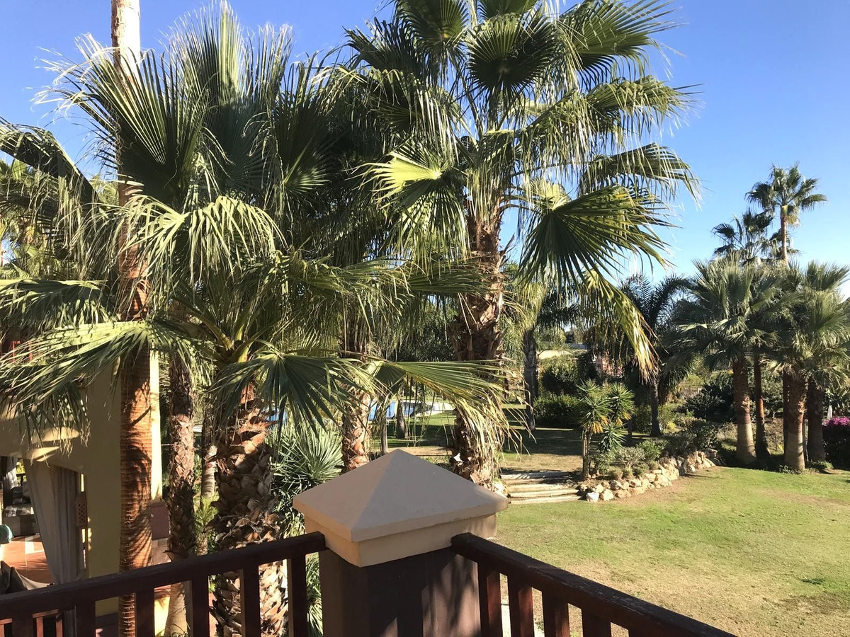 Se vende Villa - Chalet de 6 dormitorios en Costa Del Sol, Málaga, España