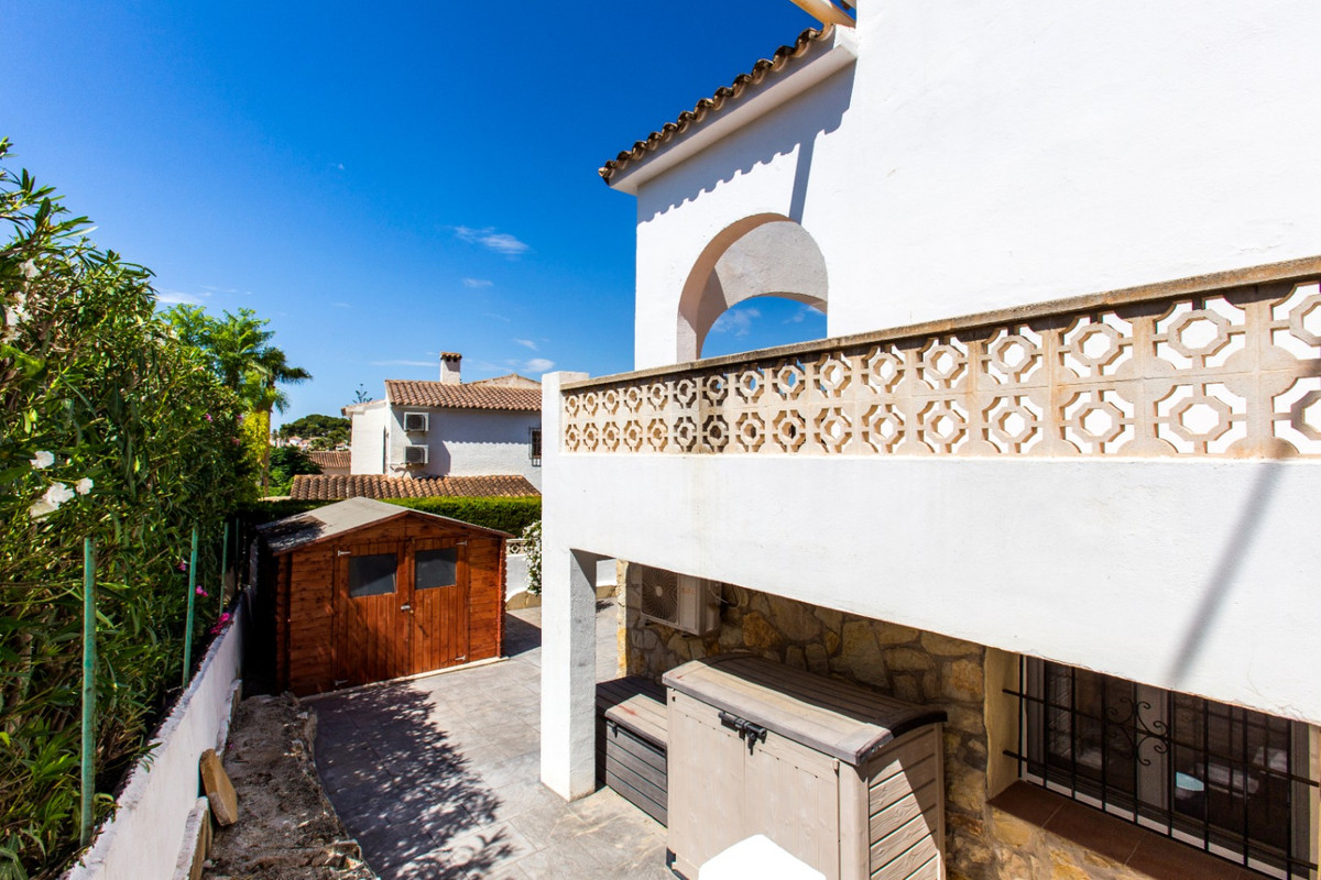 4 Bed Townhouse for sale in Benissa Costa Blanca, Alicante, Spain