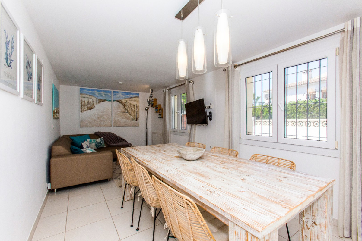 4 Bed Townhouse for sale in Benissa Costa Blanca, Alicante, Spain