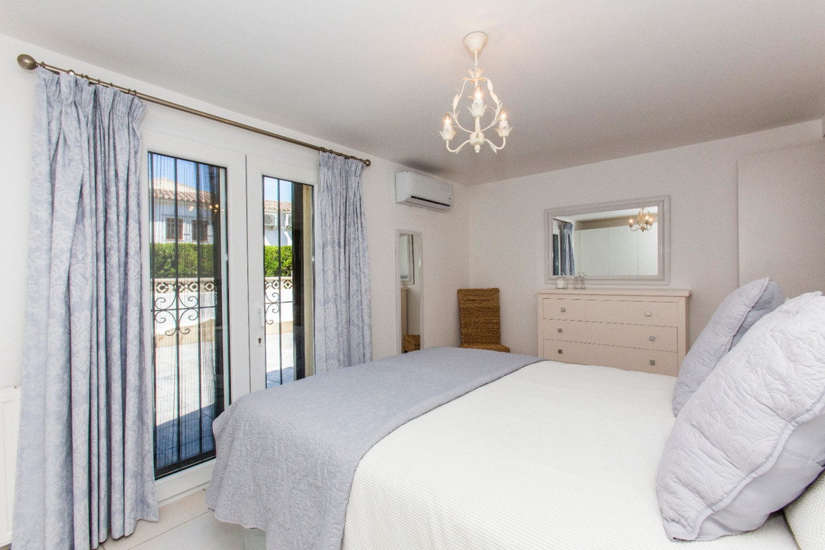 4 Bed Townhouse for sale in Benissa Costa Blanca, Alicante, Spain