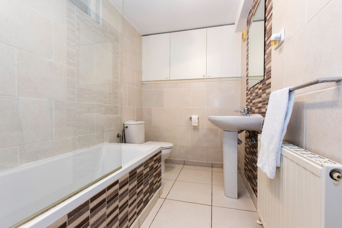 4 Bed Townhouse for sale in Benissa Costa Blanca, Alicante, Spain