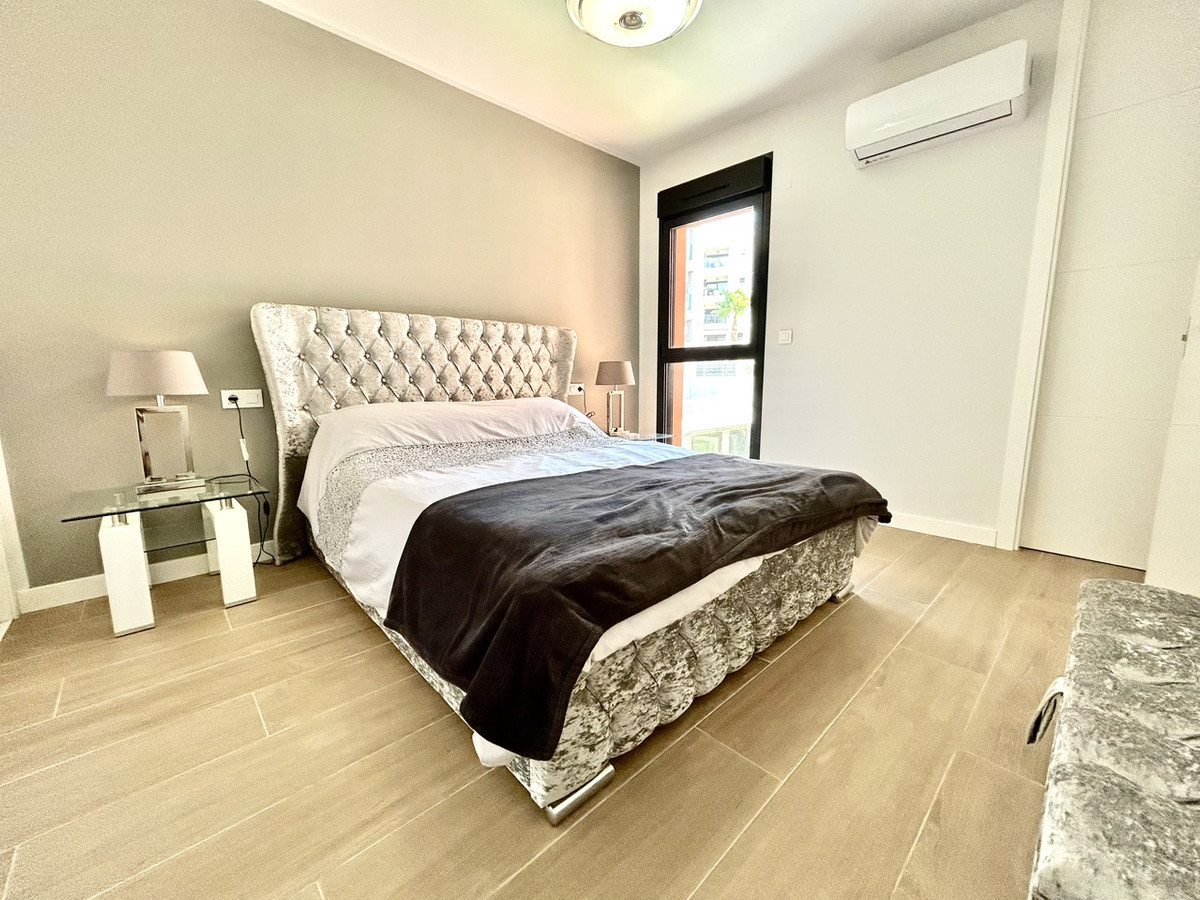 2 Bed Apartment for sale in Villamartin Costa Blanca, Alicante, Spain