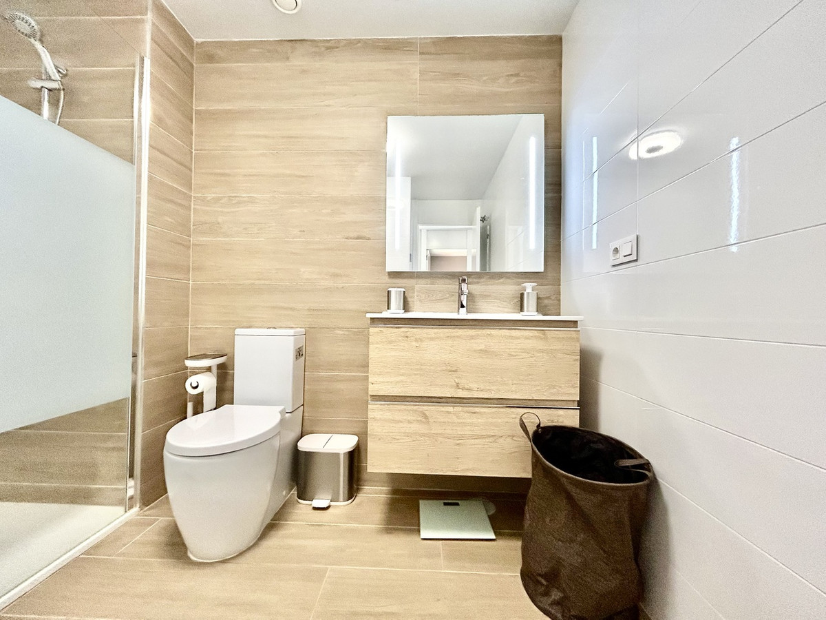 2 Bed Apartment for sale in Villamartin Costa Blanca, Alicante, Spain
