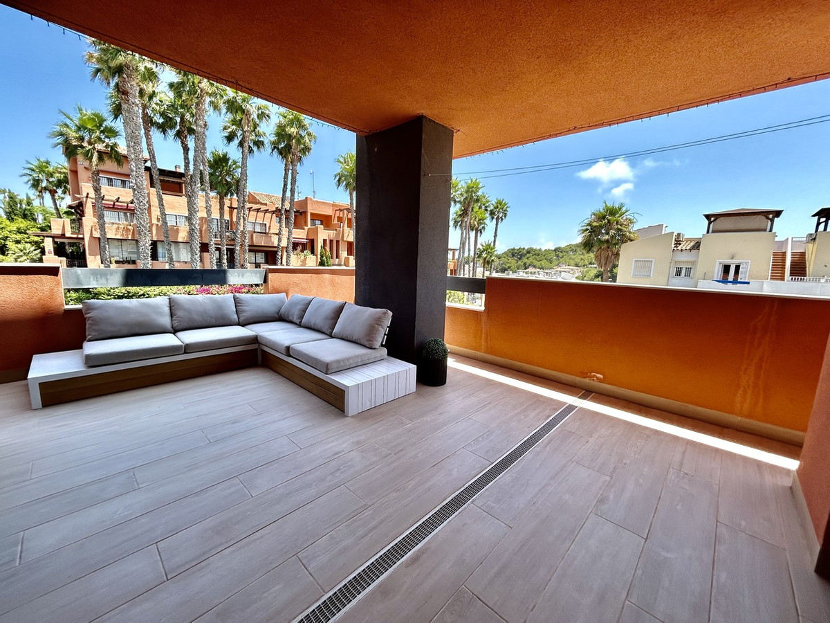 2 Bed Apartment for sale in Villamartin Costa Blanca, Alicante, Spain