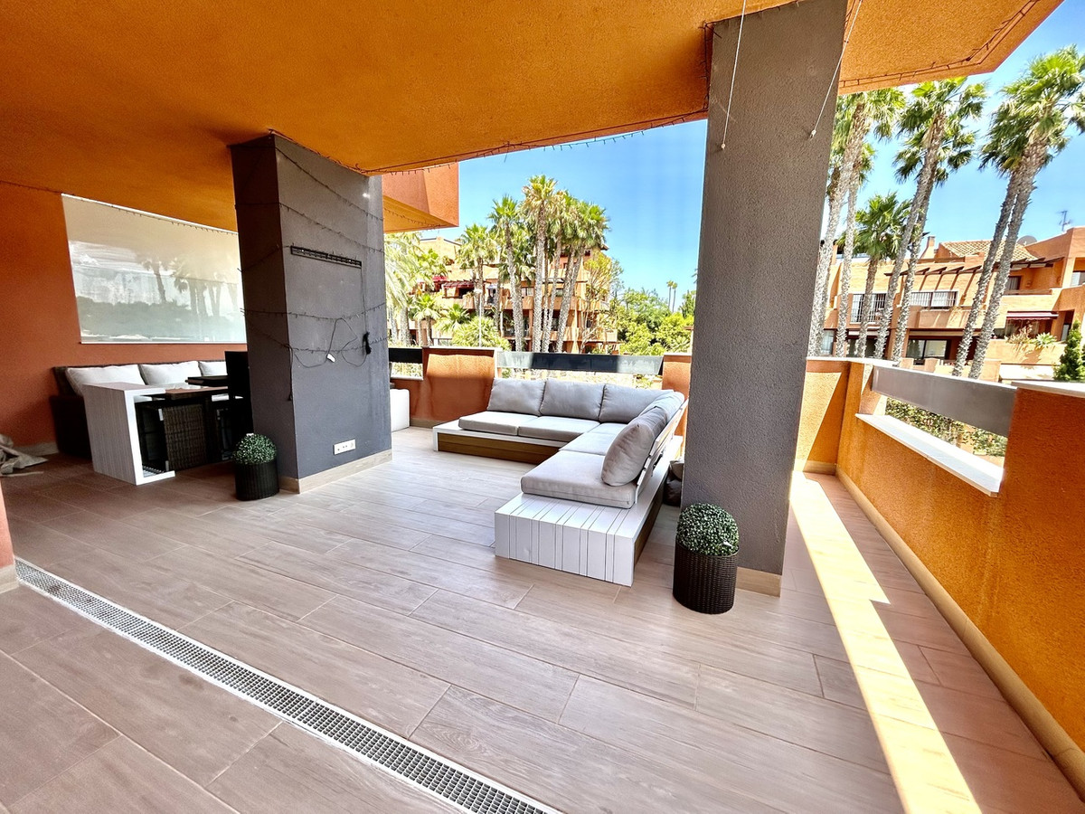2 Bed Apartment for sale in Villamartin Costa Blanca, Alicante, Spain