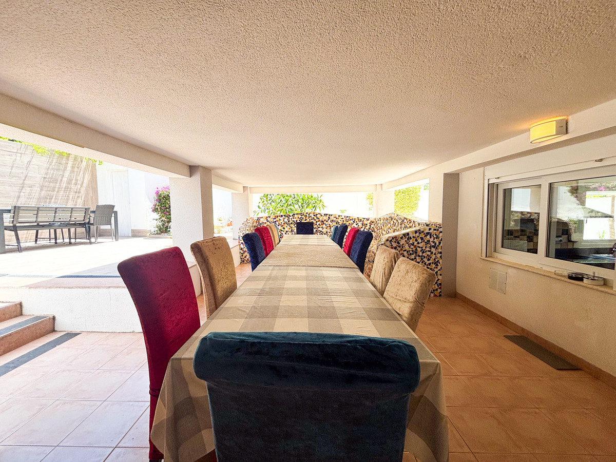 Se vende Villa - Chalet de 7 dormitorios en Costa Blanca, Alicante, España