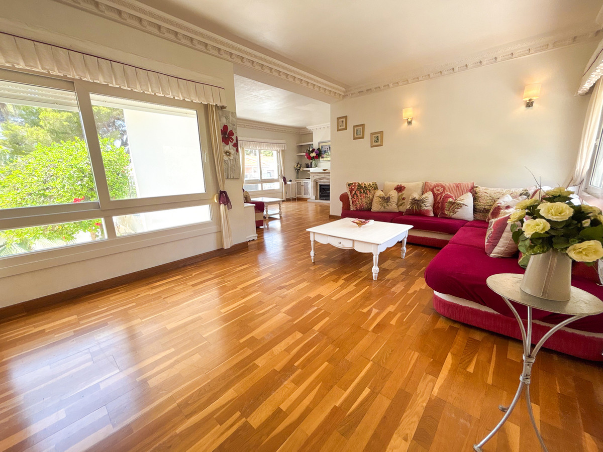Se vende Villa - Chalet de 7 dormitorios en Costa Blanca, Alicante, España