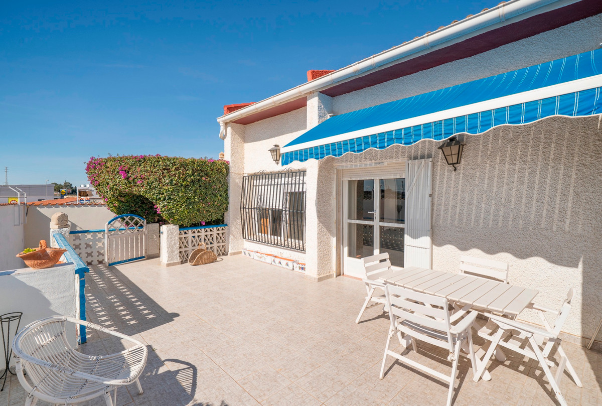 4 Bed Townhouse for sale in Ciudad Quesada Costa Blanca, Alicante, Spain