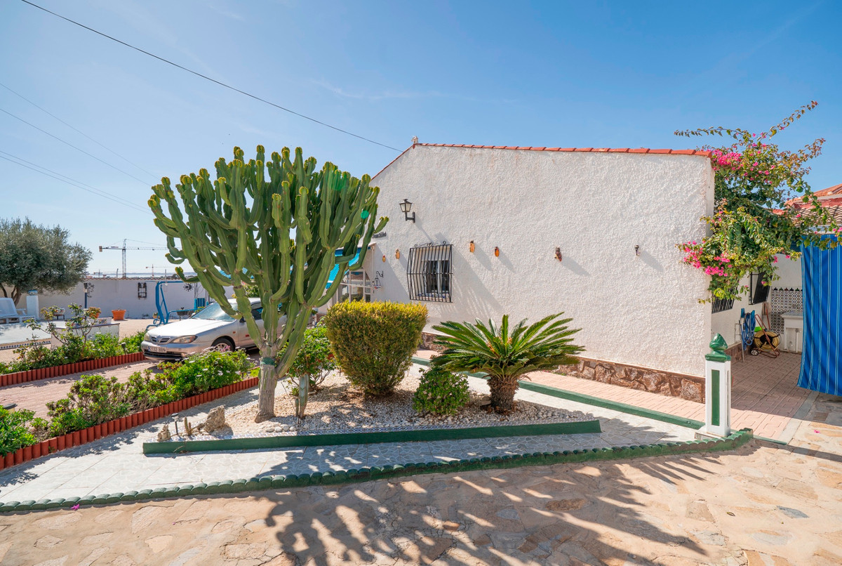 4 Bed Townhouse for sale in Ciudad Quesada Costa Blanca, Alicante, Spain