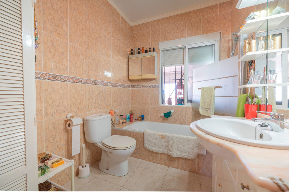 4 Bed Townhouse for sale in Ciudad Quesada Costa Blanca, Alicante, Spain