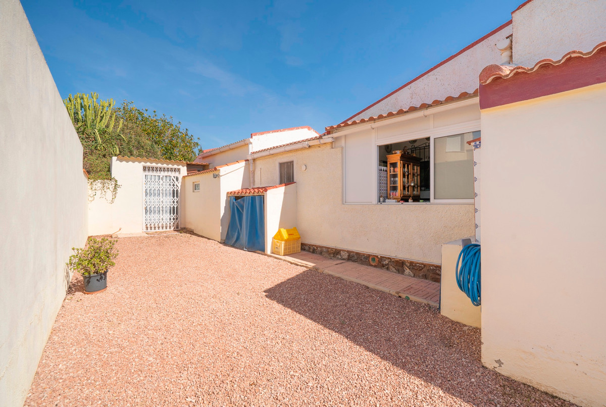 4 Bed Townhouse for sale in Ciudad Quesada Costa Blanca, Alicante, Spain