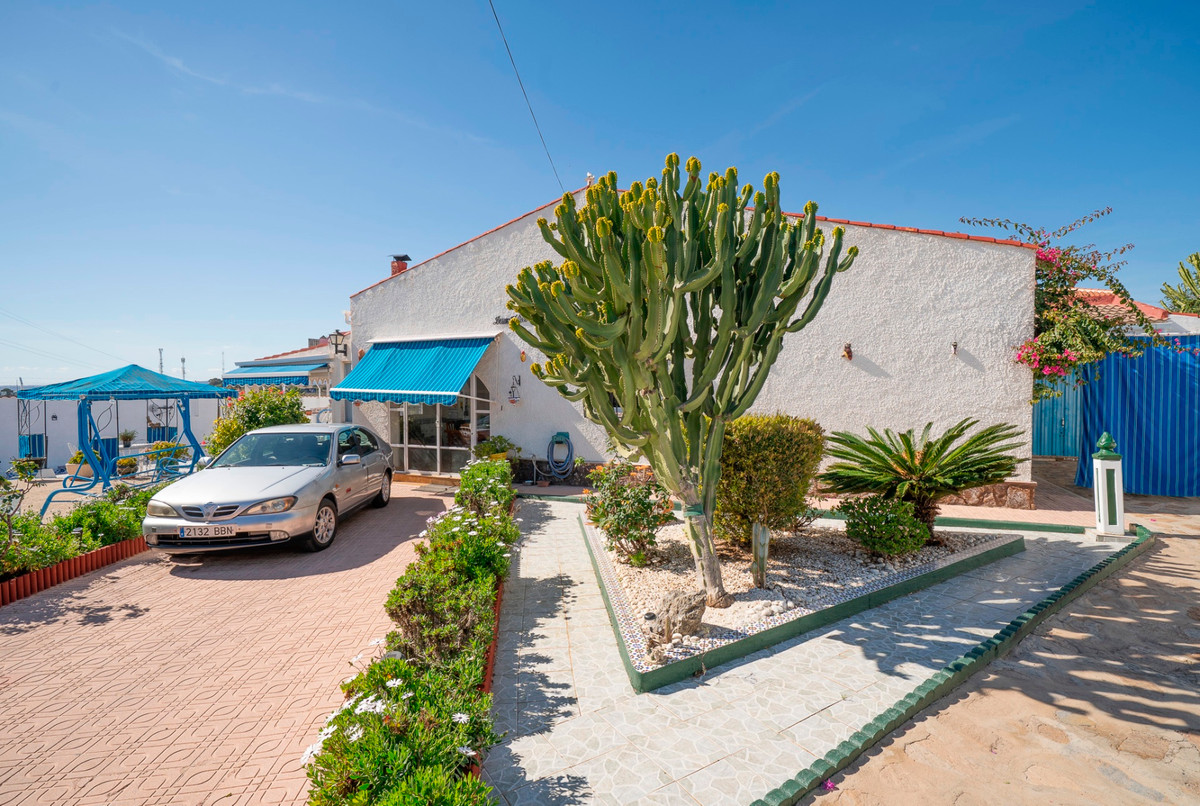 4 Bed Townhouse for sale in Ciudad Quesada Costa Blanca, Alicante, Spain