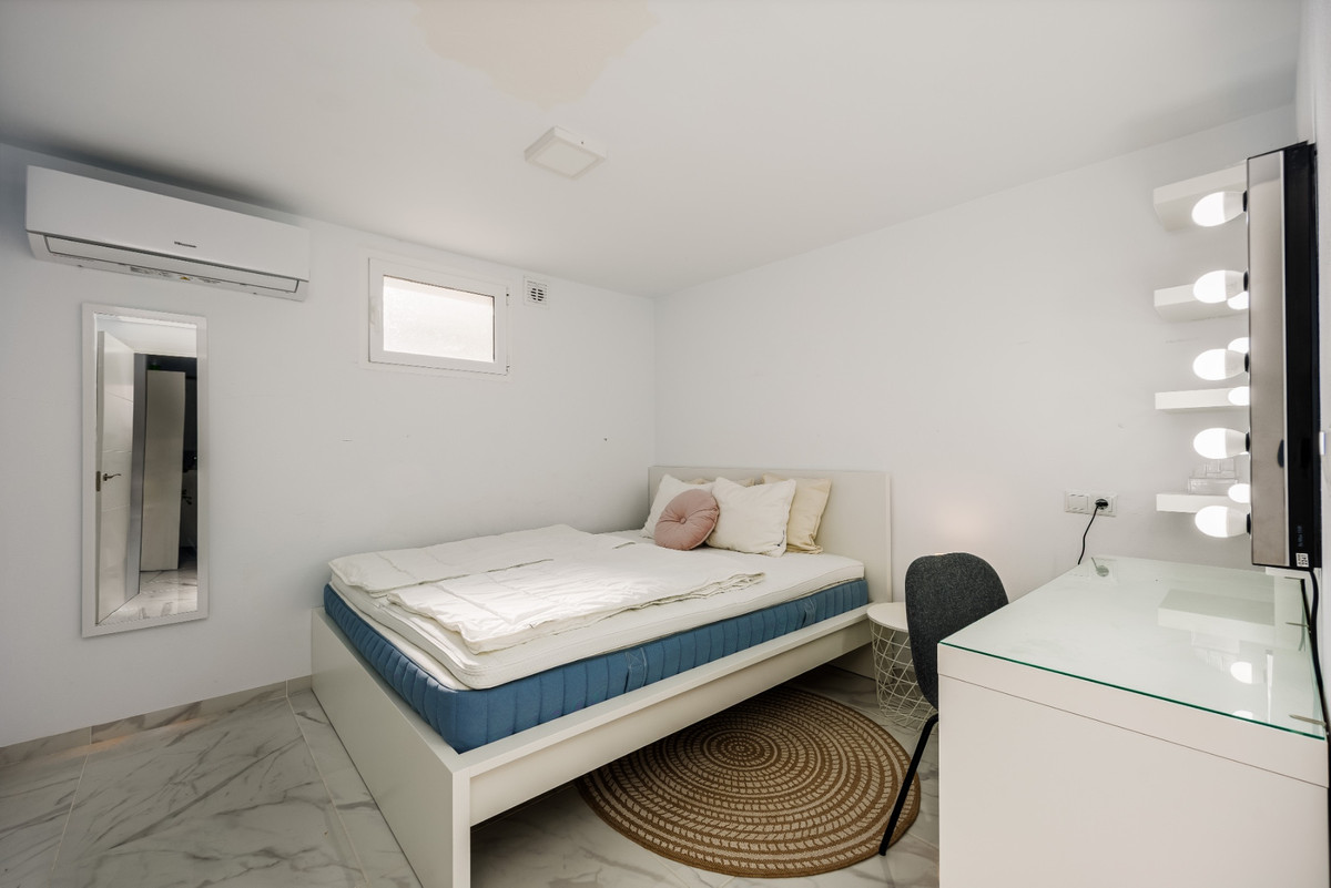 5 Bed Townhouse for sale in Ciudad Quesada Costa Blanca, Alicante, Spain