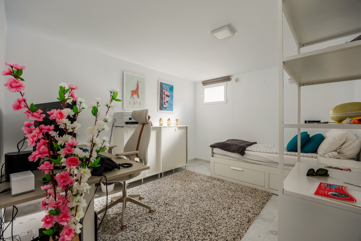 5 Bed Townhouse for sale in Ciudad Quesada Costa Blanca, Alicante, Spain