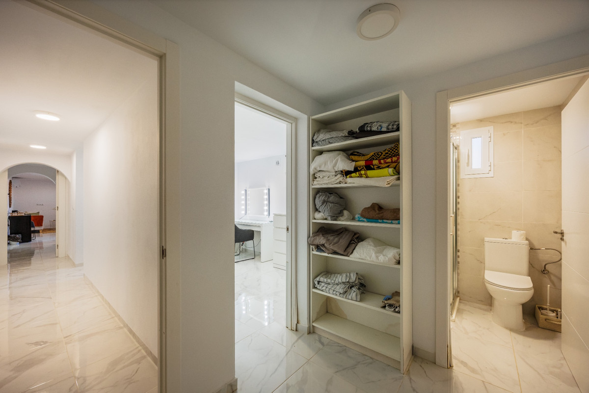 5 Bed Townhouse for sale in Ciudad Quesada Costa Blanca, Alicante, Spain