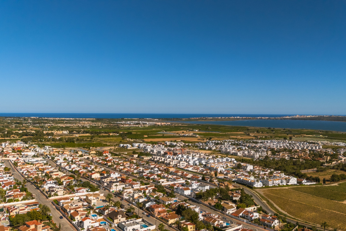 5 Bed Townhouse for sale in Ciudad Quesada Costa Blanca, Alicante, Spain