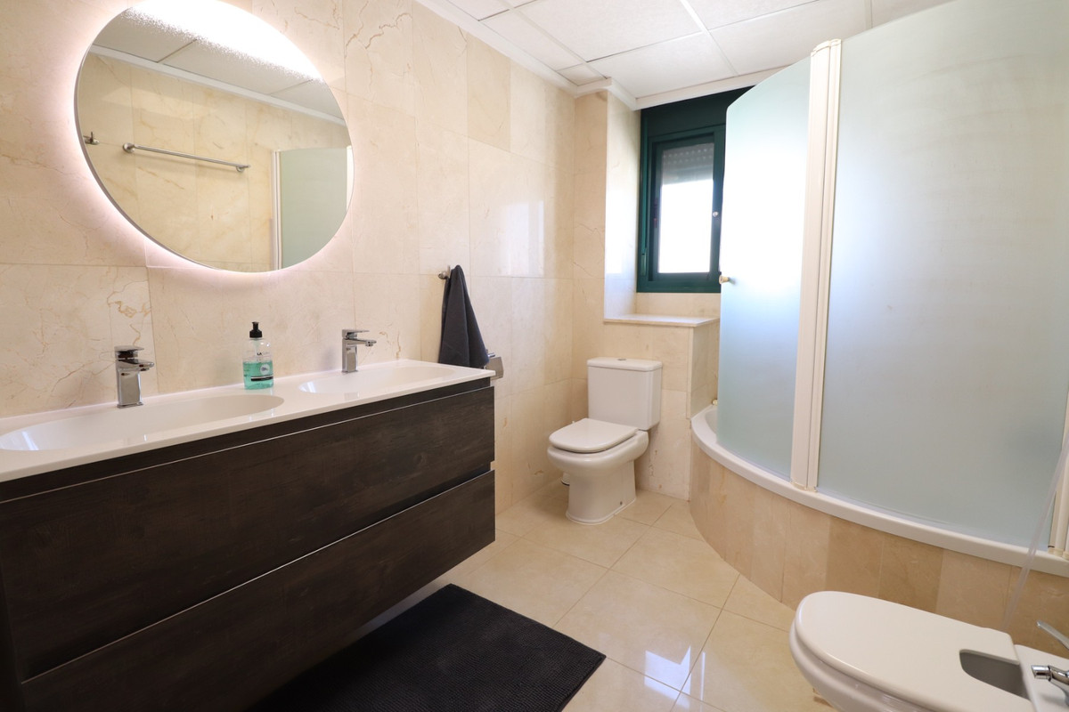 2 Bed Townhouse for sale in Dona Pepa Costa Blanca, Alicante, Spain