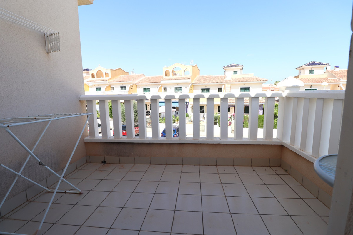 2 Bed Townhouse for sale in Dona Pepa Costa Blanca, Alicante, Spain