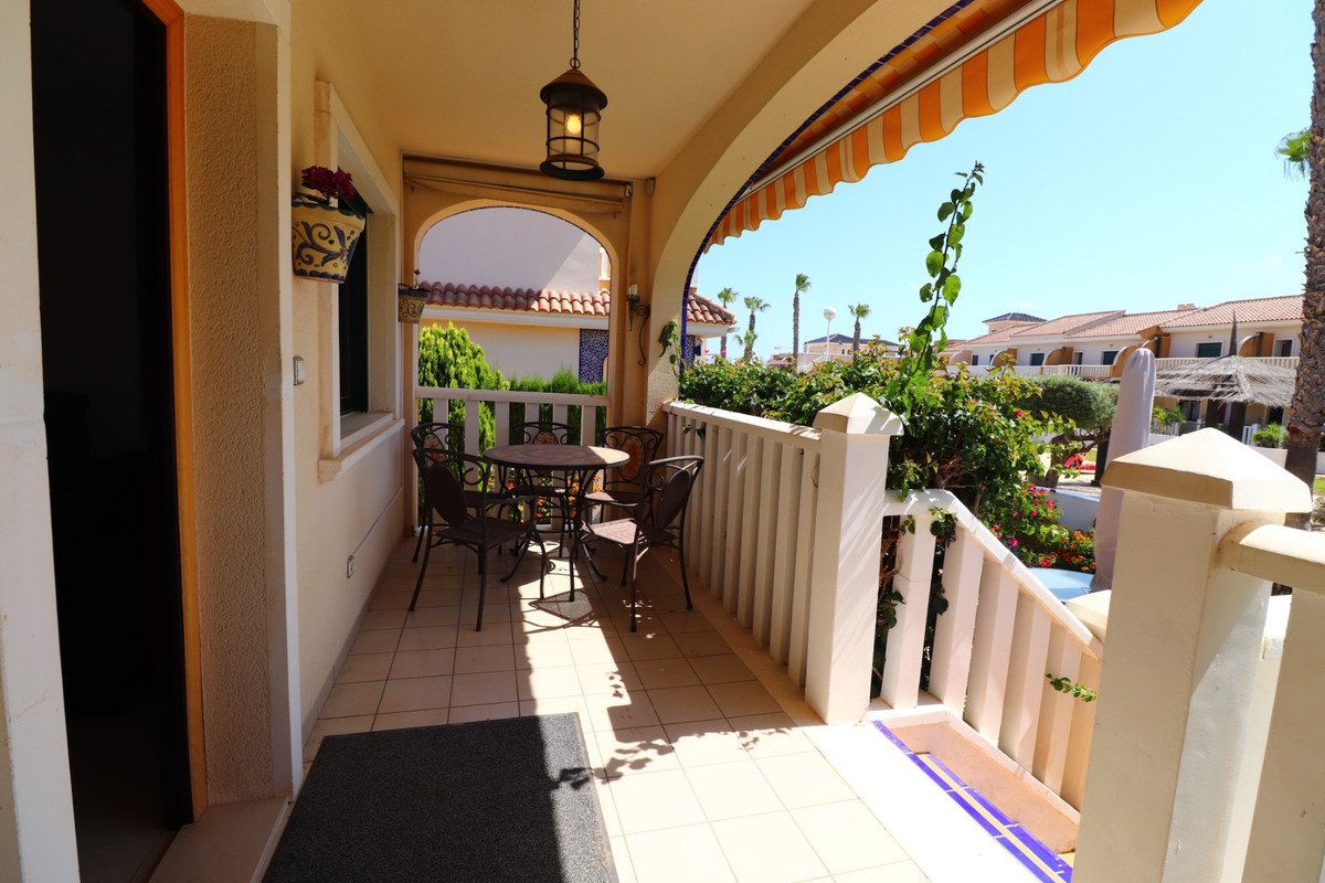2 Bed Townhouse for sale in Dona Pepa Costa Blanca, Alicante, Spain