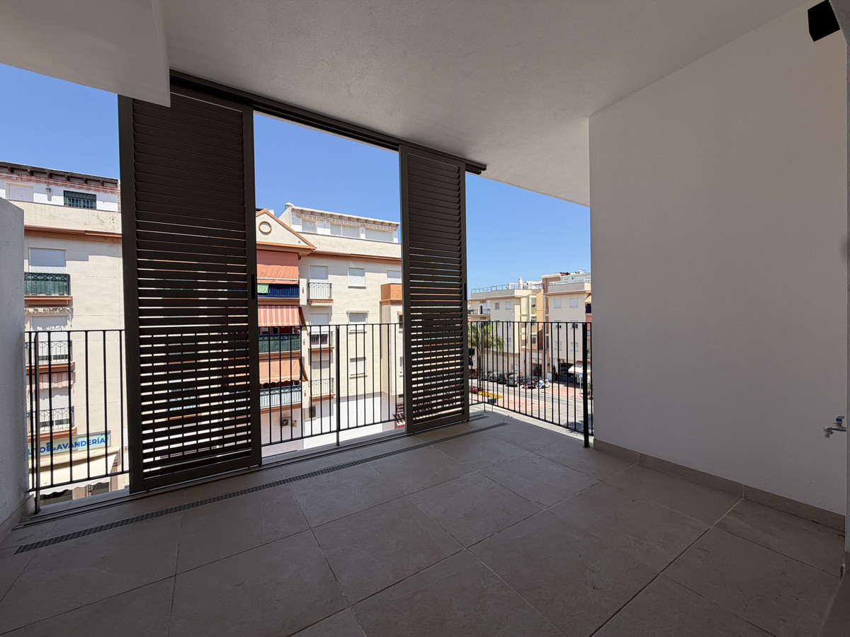 2 Bed Apartment for sale in Estepona Costa Del Sol, Málaga, Spain