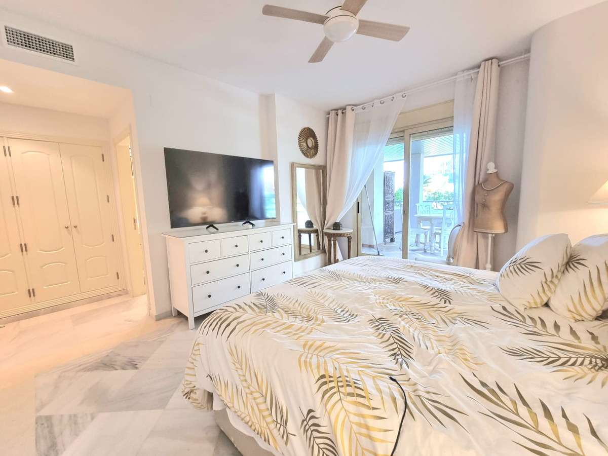 2 Bed Apartment for sale in Nueva Andalucía Costa Del Sol, Málaga, Spain