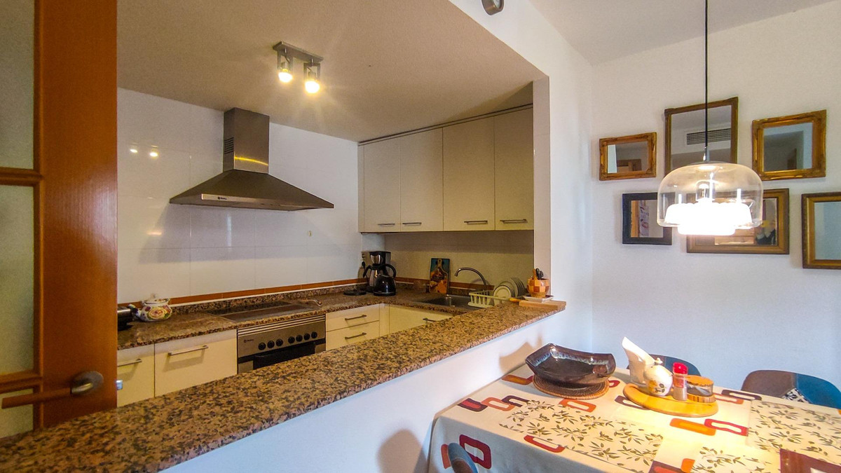 2 Bed Apartment for sale in Villajoyosa Costa Blanca, Alicante, Spain