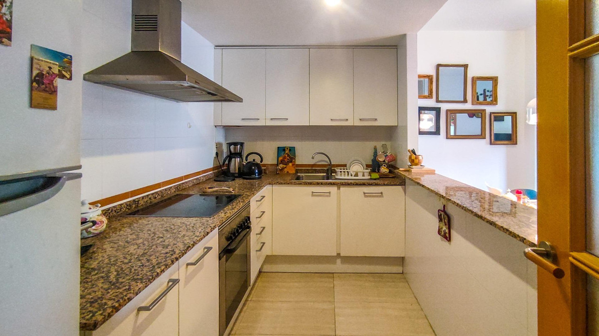 2 Bed Apartment for sale in Villajoyosa Costa Blanca, Alicante, Spain