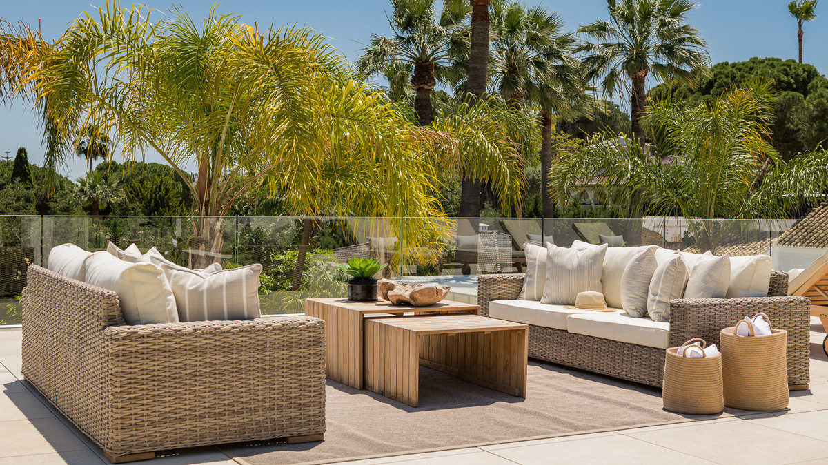 4 Bed Townhouse for sale in Las Brisas Costa Del Sol, Málaga, Spain