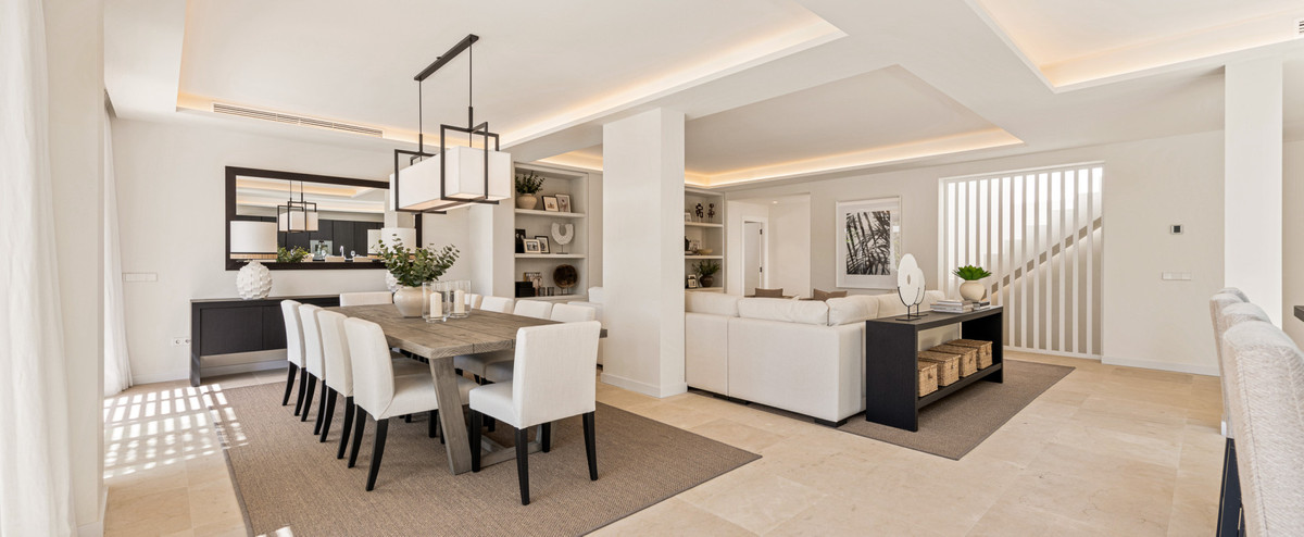 4 Bed Townhouse for sale in Las Brisas Costa Del Sol, Málaga, Spain