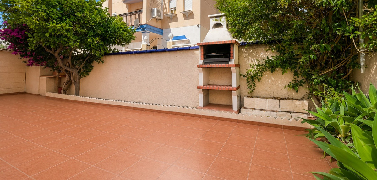 2 Bed Townhouse for sale in Playa Flamenca Costa Blanca, Alicante, Spain
