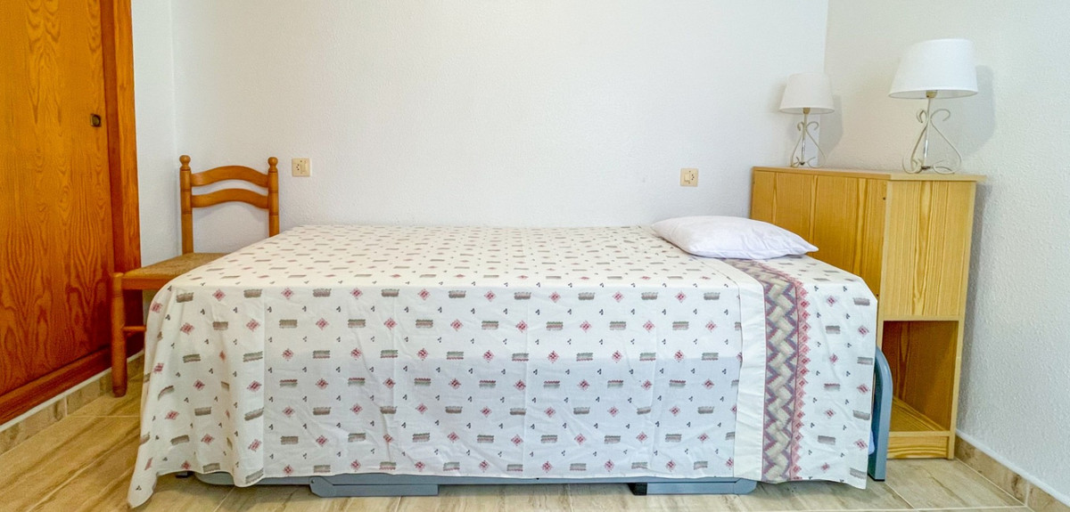 2 Bed Townhouse for sale in Playa Flamenca Costa Blanca, Alicante, Spain