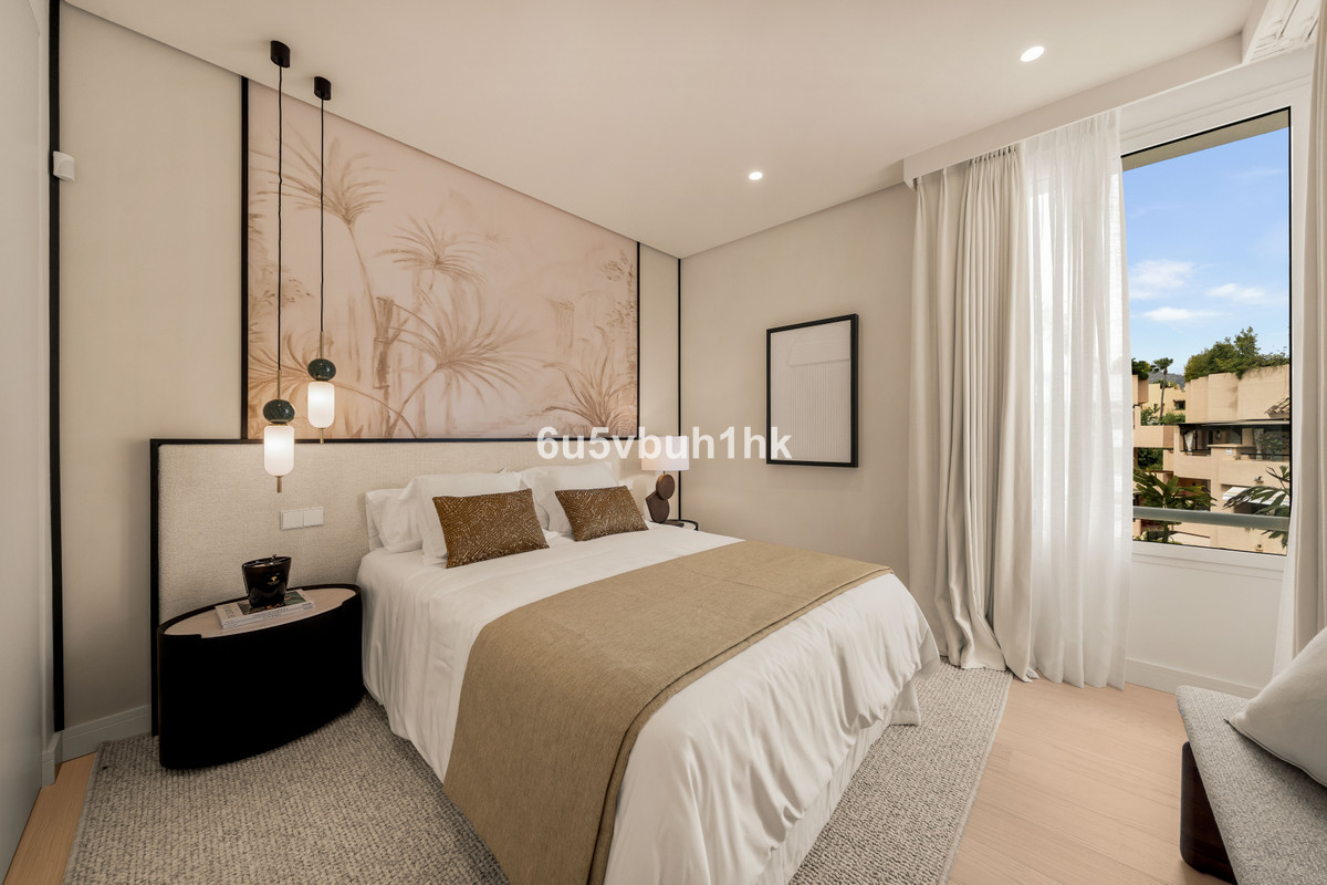 3 Bed Apartment for sale in Marbella Costa Del Sol, Málaga, Spain