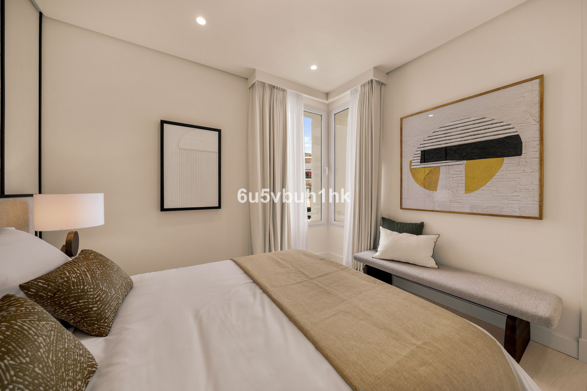 3 Bed Apartment for sale in Marbella Costa Del Sol, Málaga, Spain
