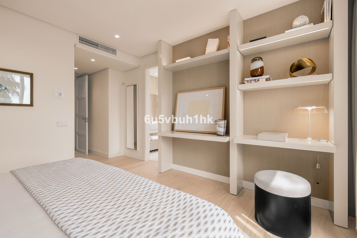 3 Bed Apartment for sale in Marbella Costa Del Sol, Málaga, Spain