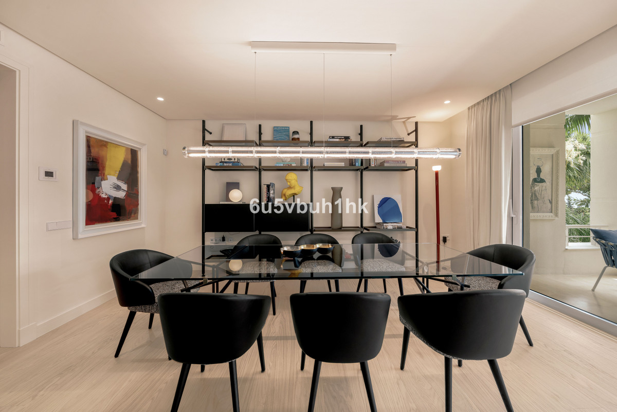 3 Bed Apartment for sale in Marbella Costa Del Sol, Málaga, Spain