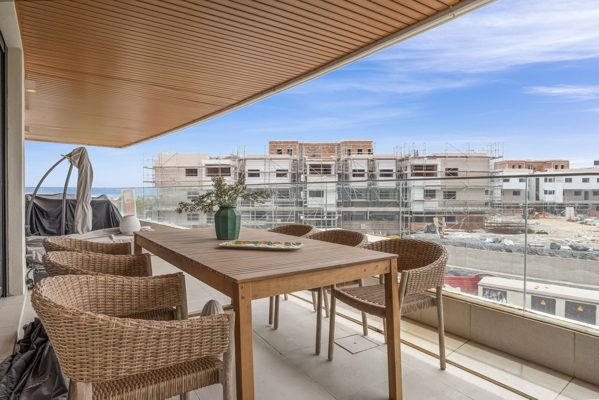 2 Bed Apartment for sale in Selwo Costa Del Sol, Málaga, Spain