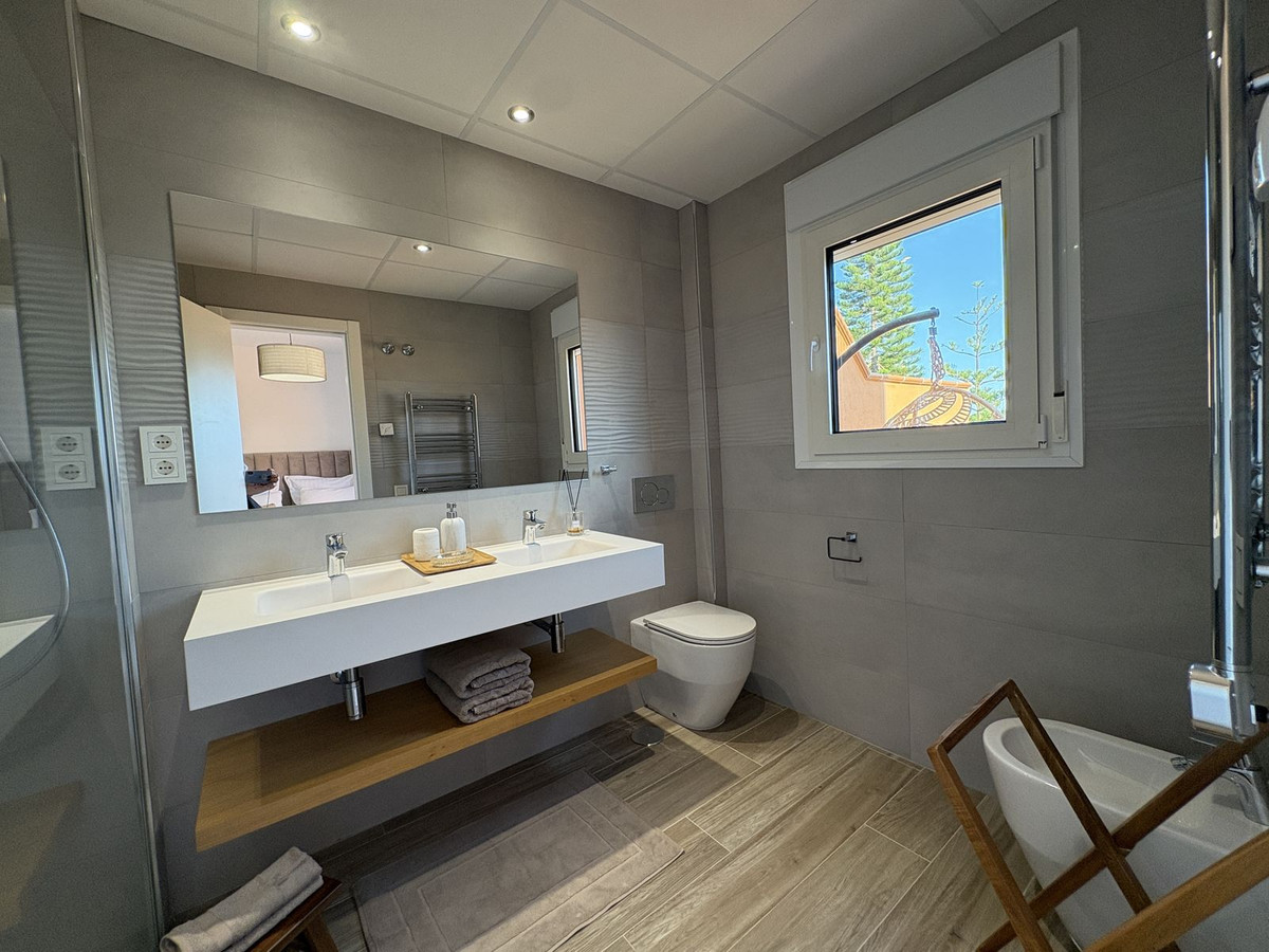 4 Bed Townhouse for sale in Atalaya Costa Del Sol, Málaga, Spain