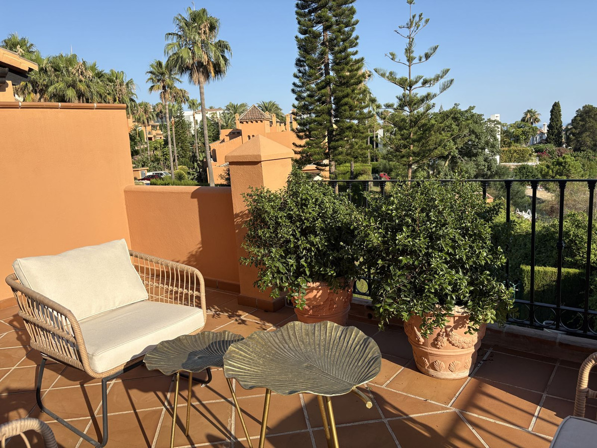 4 Bed Townhouse for sale in Atalaya Costa Del Sol, Málaga, Spain