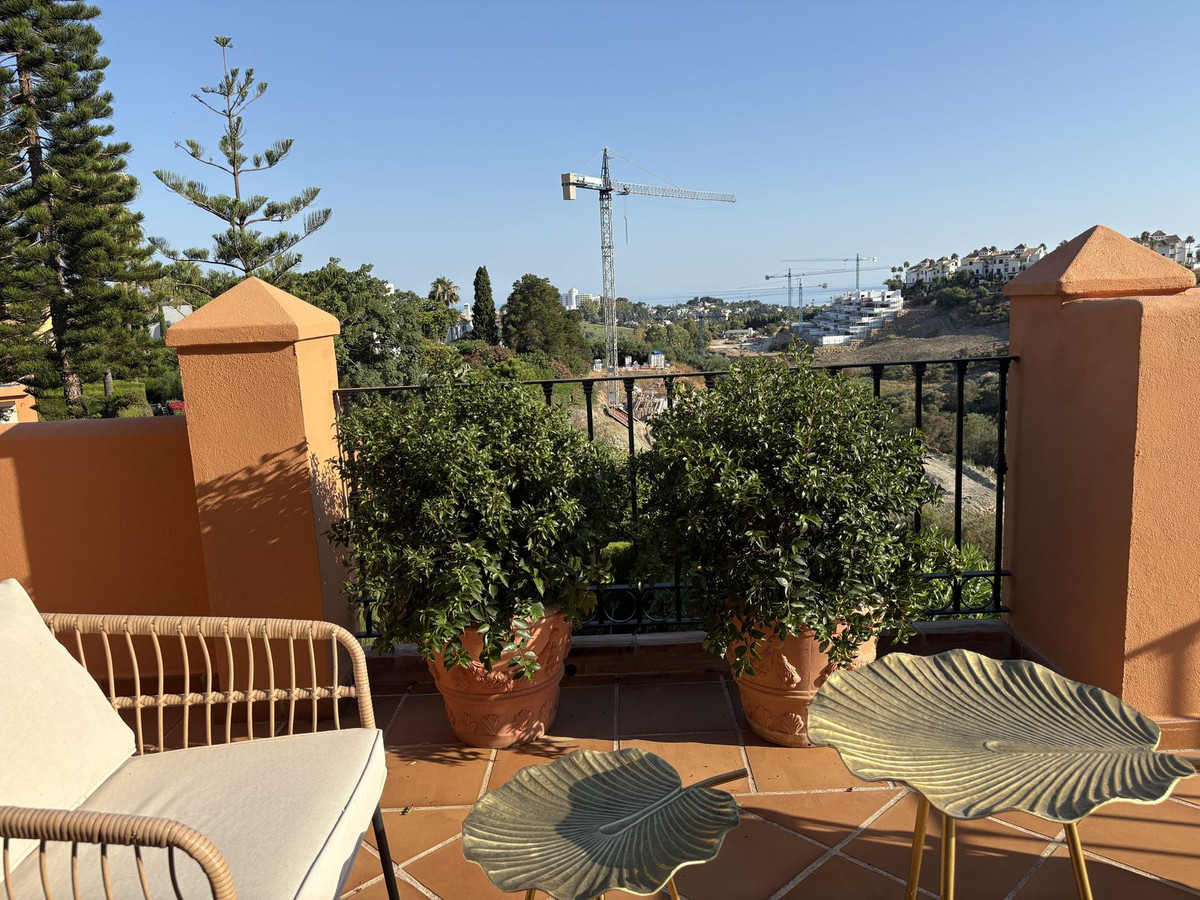 4 Bed Townhouse for sale in Atalaya Costa Del Sol, Málaga, Spain