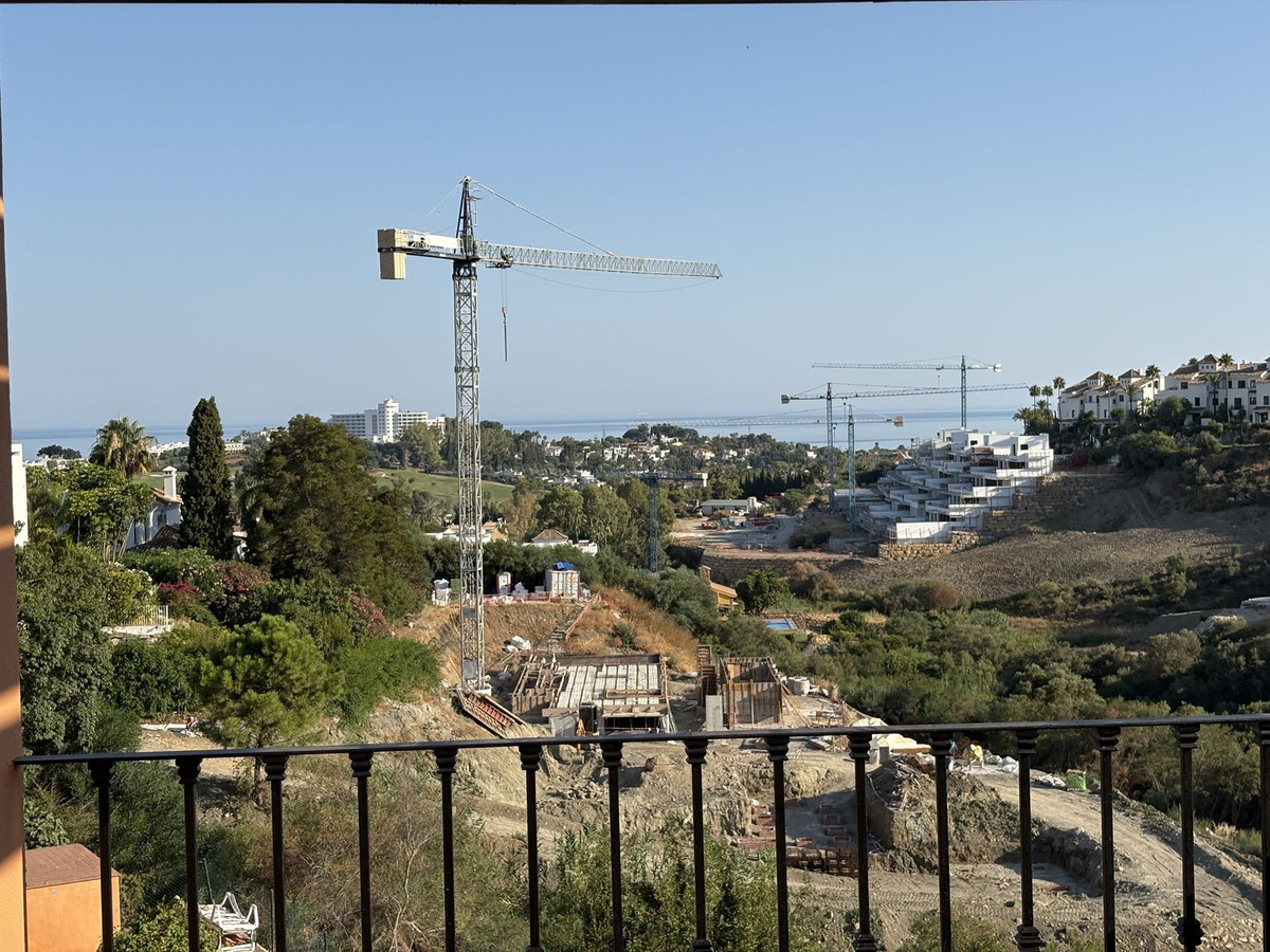 4 Bed Townhouse for sale in Atalaya Costa Del Sol, Málaga, Spain