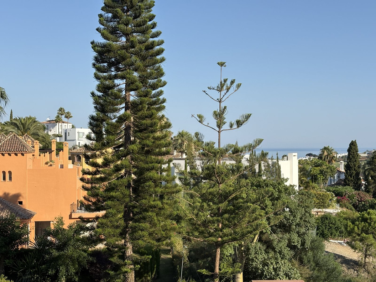 4 Bed Townhouse for sale in Atalaya Costa Del Sol, Málaga, Spain