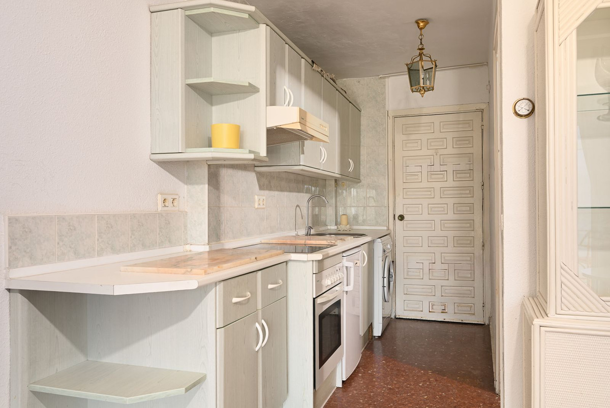1 Bed Apartment for sale in Calypso Costa Del Sol, Málaga, Spain